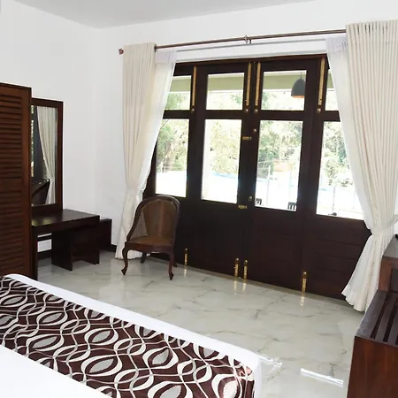 Huluganga Ridge, Kandy Karalliyadda Exterior photo